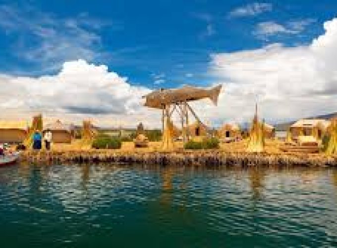 Isla Uros, Amantani y Taquile 2D/1N